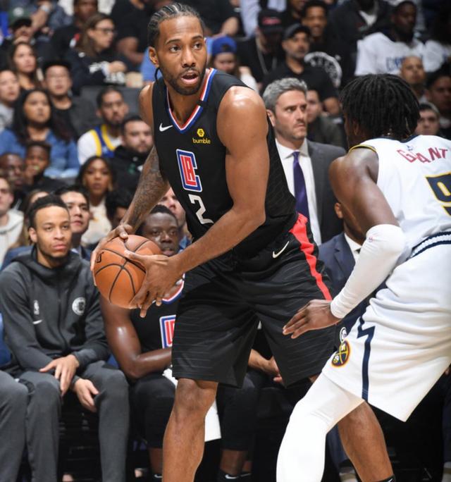 在西甲中排 在西甲中排