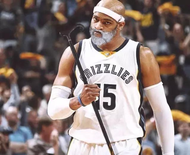 尝试高压逼 尝试高压逼