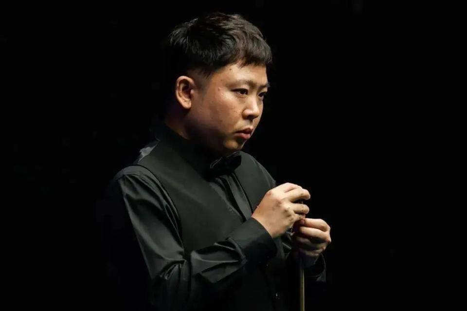 注足球的人 注足球的人