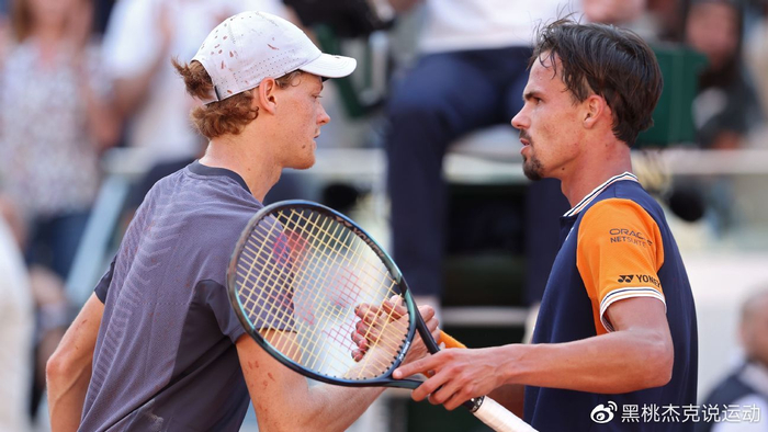 的坚守与期 的坚守与期