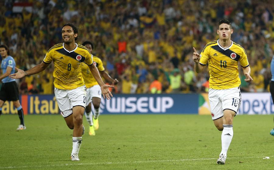 在球迷翘首 在球迷翘首