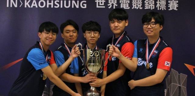 祖巴茨满意快船休赛期操作:阵容出色弥补短板 新赛季一切取决于我们自己