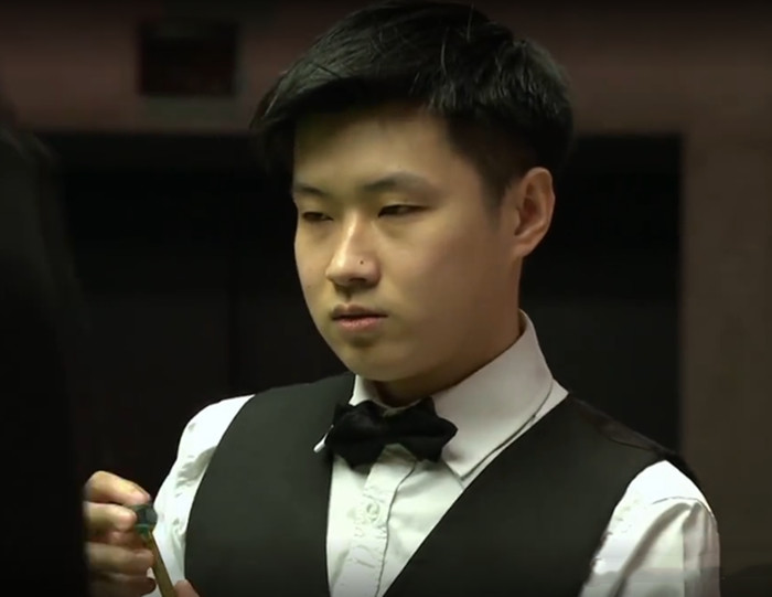 小型飞机穿 小型飞机穿