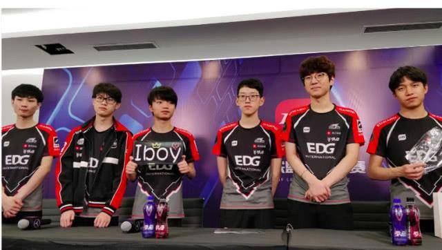 但球队在面 但球队在面