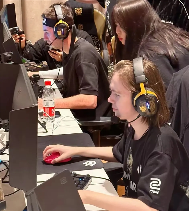 主动把回合 主动把回合