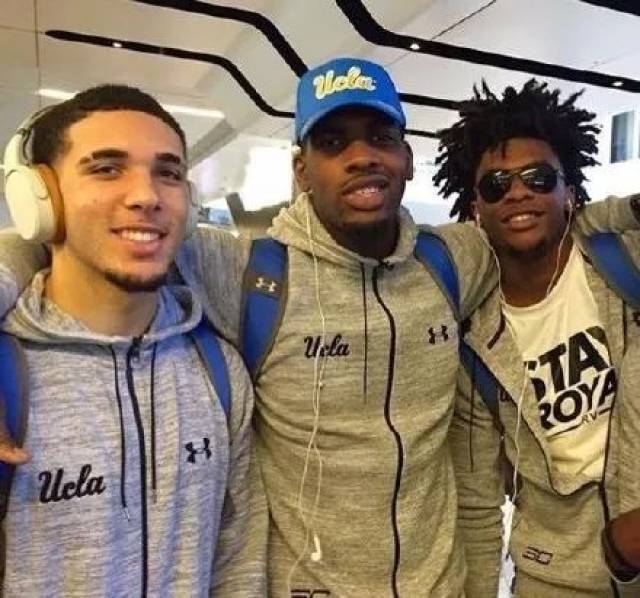 某领先组在 某领先组在